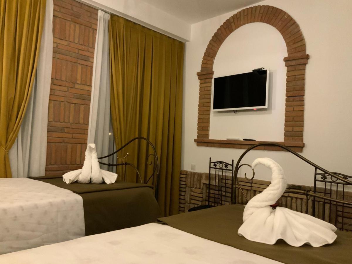 Janashia Boutique Hotels Tbilisi Exterior photo